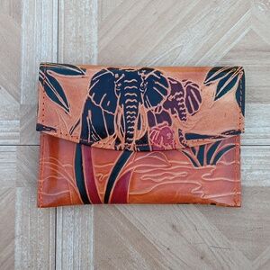 Indian leather embossed hand stitched elephant scene wallet coin purse